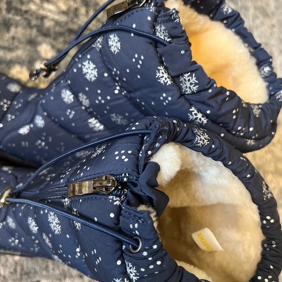 BUFFIE - Snowflake Snow Boots moon boots navy blue faux fur lining zipper 11 NEW - Picture 3 of 9